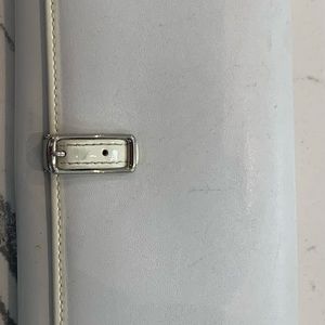 White coach wallet